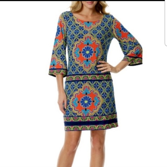 Laundry By Shelli Segal Dresses & Skirts - Laundry by Shelli Segal Shift Dress Size M